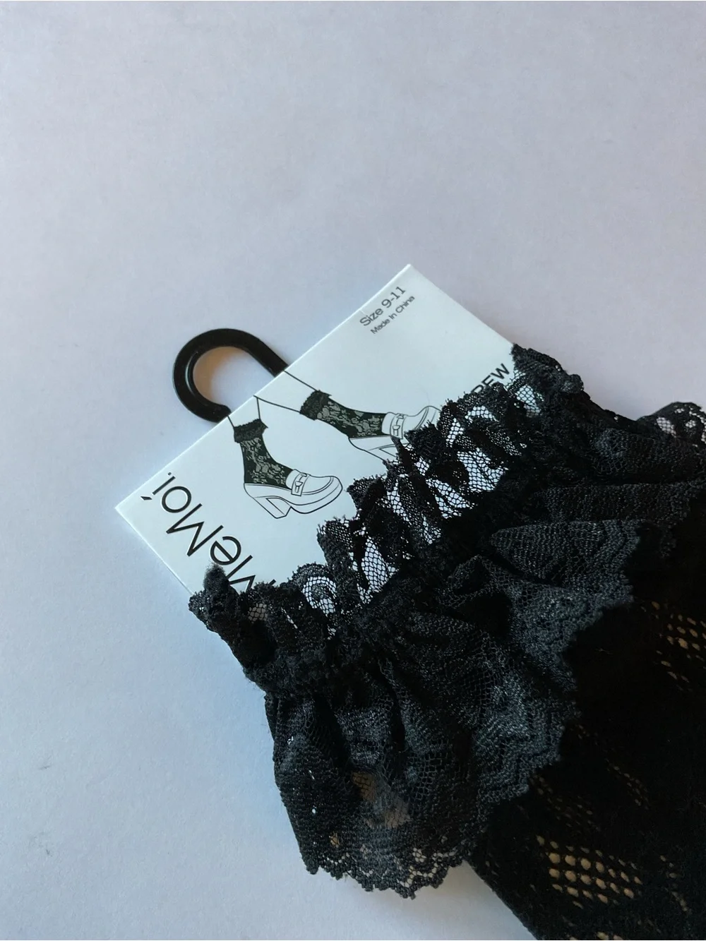 MEMOI WOMENS LACE RUFFLE TOP SOCKS BLACK OS NWT